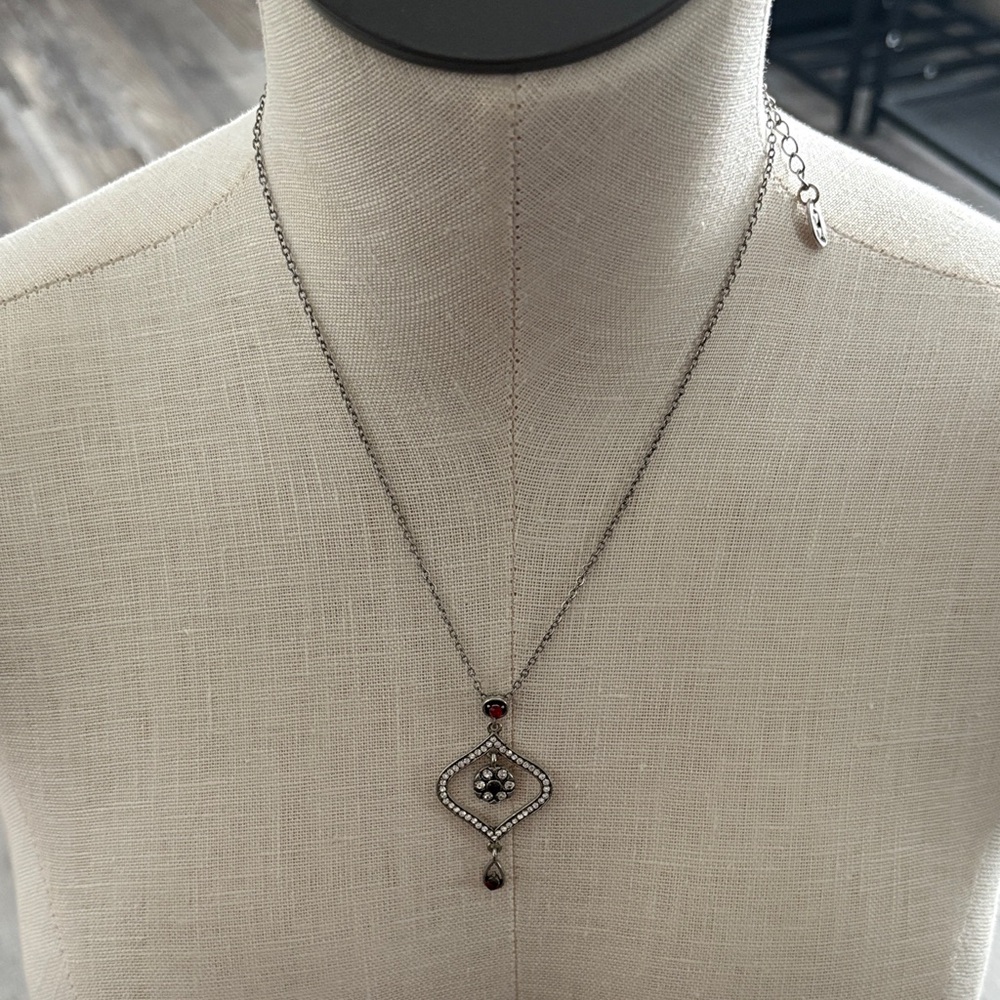 Elegant Silver and Red Pendant Necklace